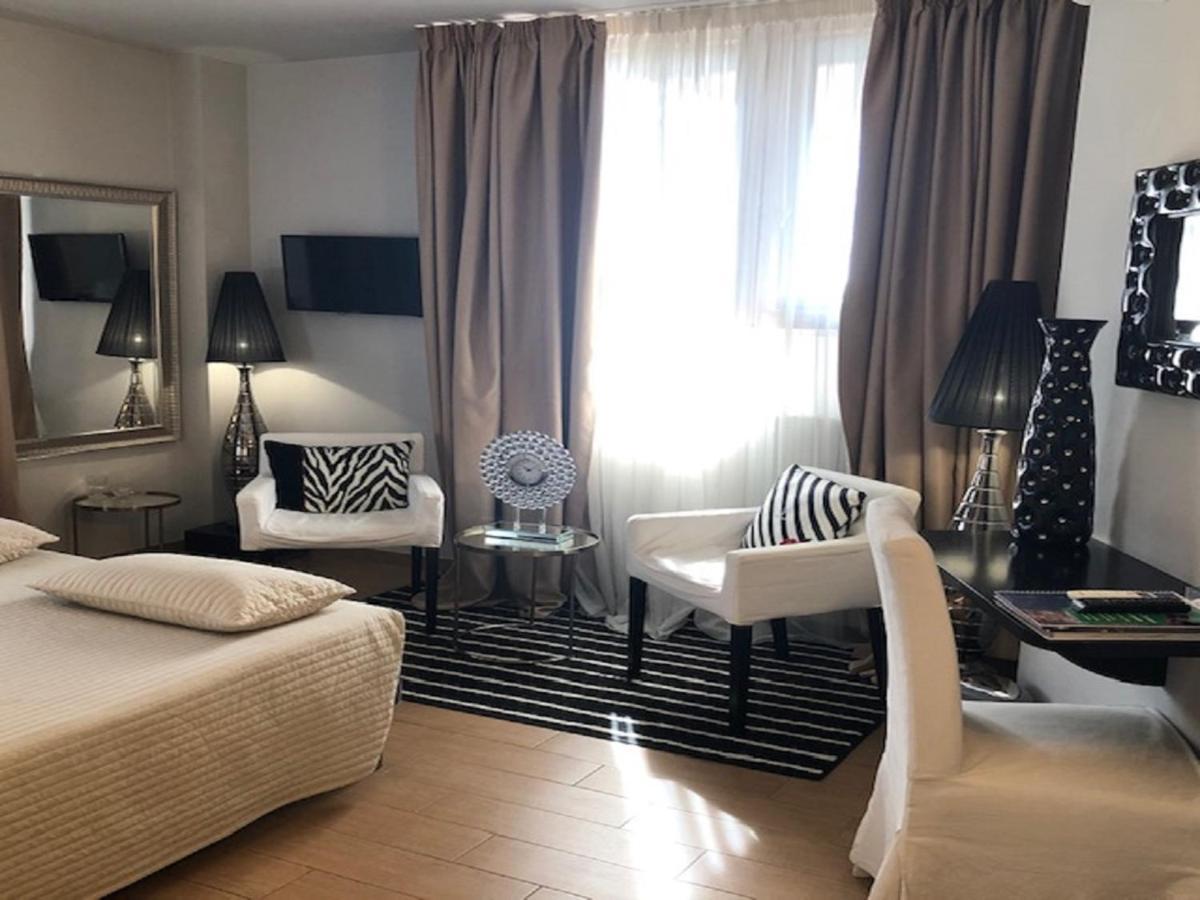 Residenza Ca' Degli Enzi Bed & Breakfast Verona Eksteriør bilde