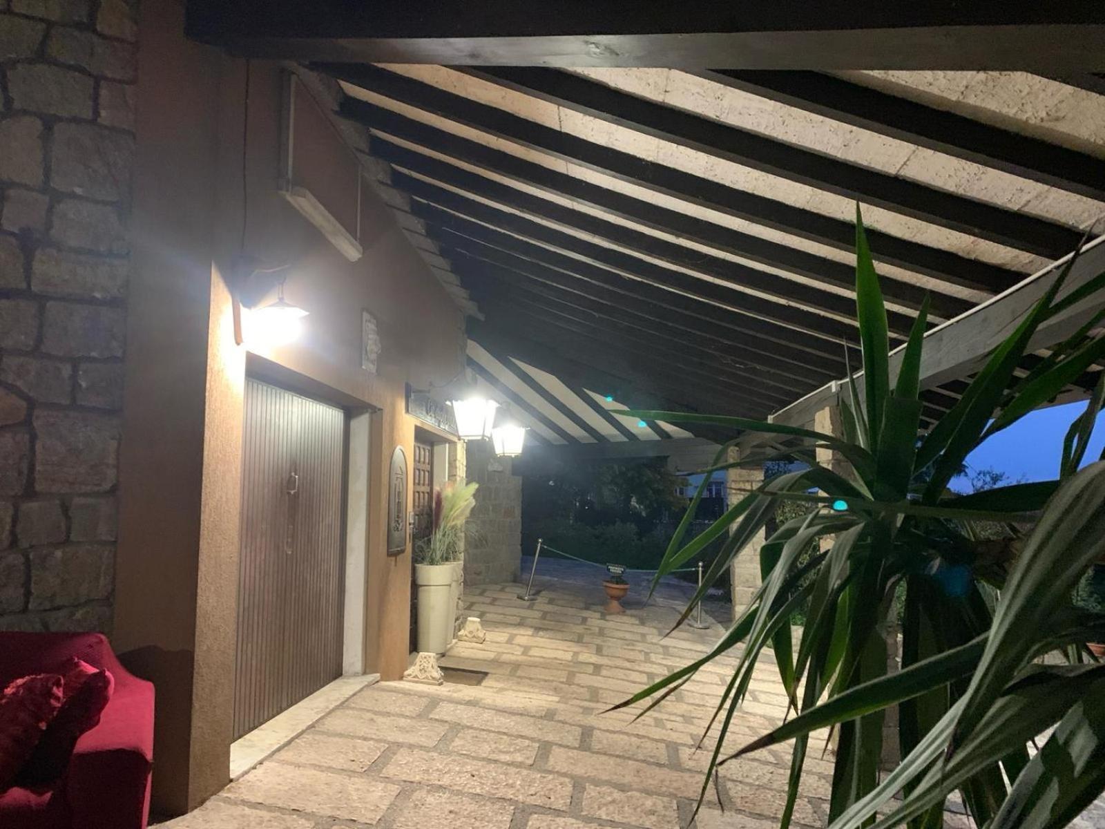 Residenza Ca' Degli Enzi Bed & Breakfast Verona Eksteriør bilde